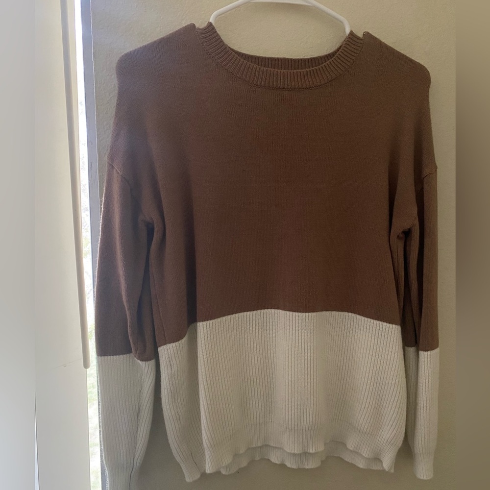 Women’s sweater top